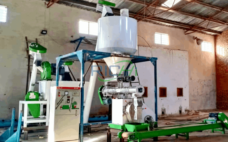 2 T/H Cattle Feed Production Line for South Africa