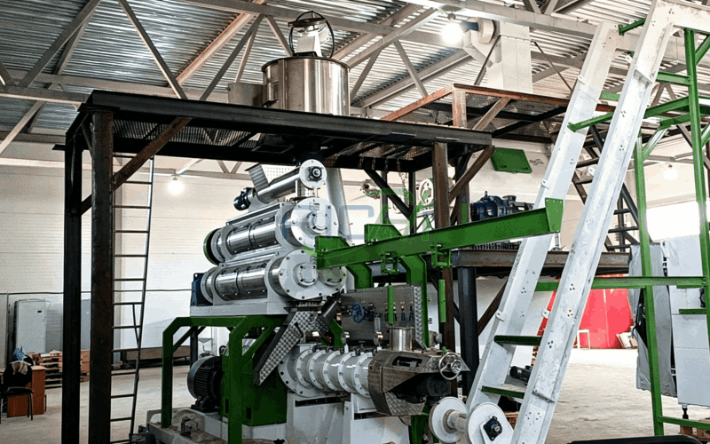 3–4 T/H Twin Screw Extruder Machine in Australian