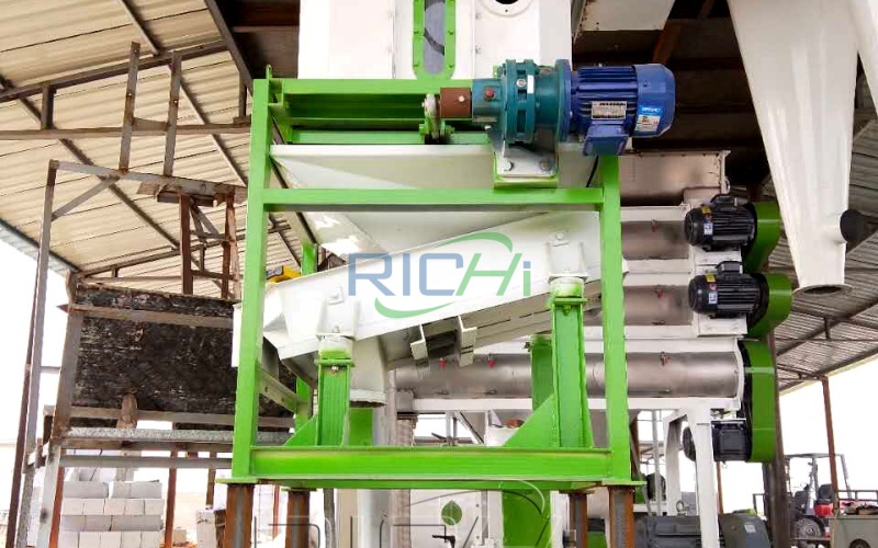 2 T/H Shrimp Feed Line in Brazil